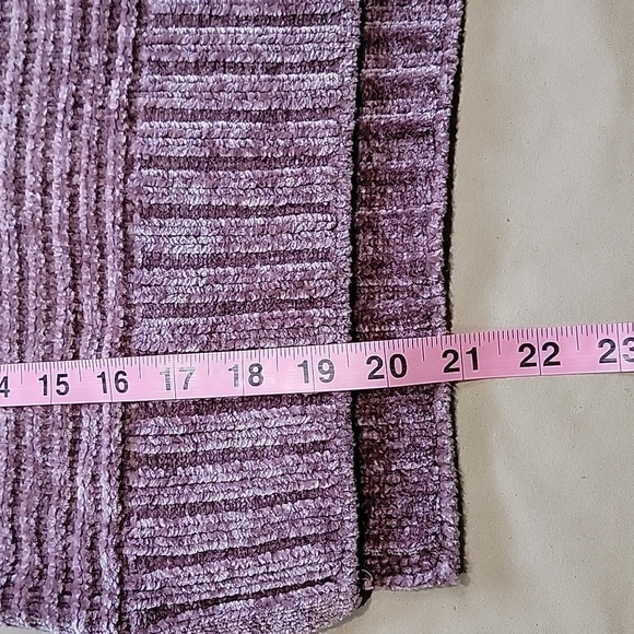 Pink Rose Size XS Mauve/ Dusty Rose Chenille Turtleneck Sweater, Exc. Used Cond. - Picture 11 of 13